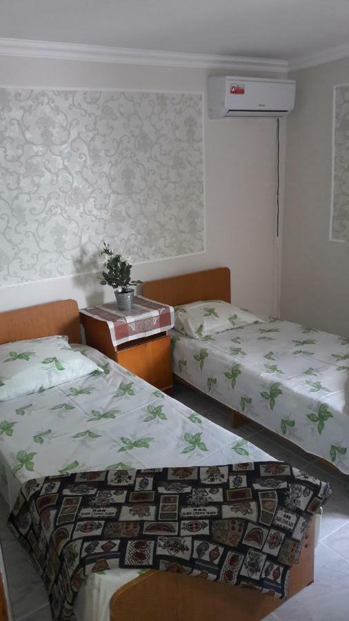 Na Shapsug Guest House Gagra Extérieur photo